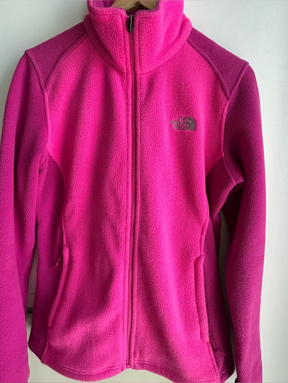 The North Face Pink & Purple Women’s Tailored Fleece Jacket, size M
